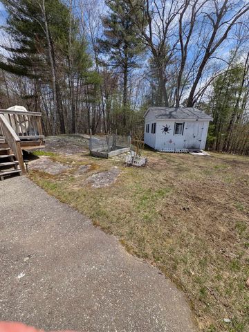 109 Spruce Drive, Farmington, NH 03835