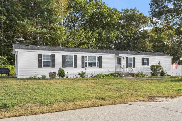 109 Spruce Drive, Farmington, NH 03835