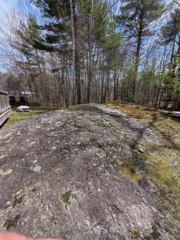 109 Spruce Drive, Farmington, NH 03835