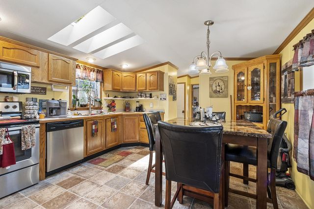 109 Spruce Drive, Farmington, NH 03835