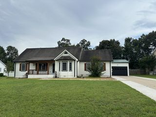 913 Indian Springs Cir, Manchester, TN 37355