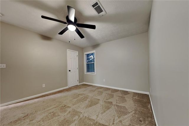 2513 Mistletoe Lane, Snellville, GA 30039