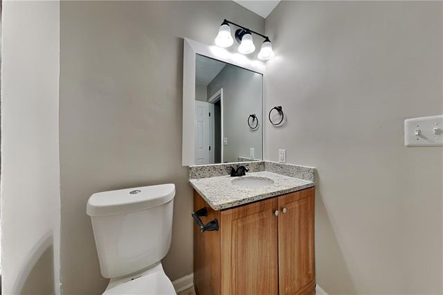 2513 Mistletoe Lane, Snellville, GA 30039