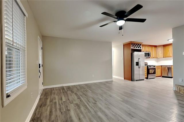 2513 Mistletoe Lane, Snellville, GA 30039