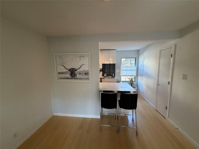 300 Crockett ST 201, Austin, TX 78704