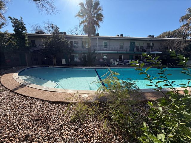 300 Crockett ST 201, Austin, TX 78704