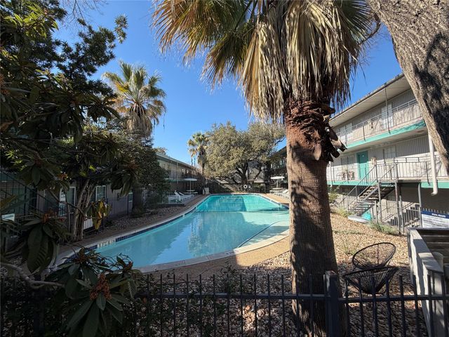 300 Crockett ST 201, Austin, TX 78704