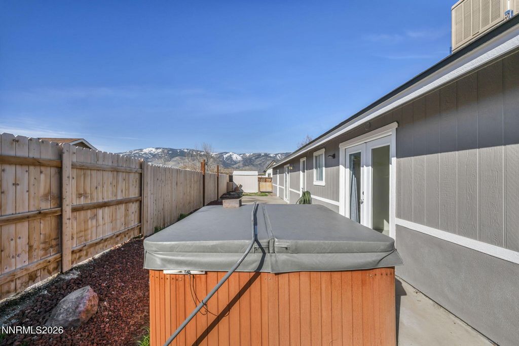 Image 17 of property listing at 2419 Hunterwood Court, Carson City, NV 89706