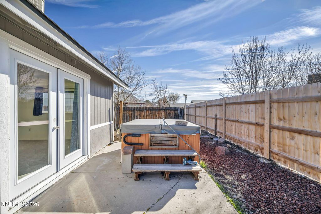 Image 19 of property listing at 2419 Hunterwood Court, Carson City, NV 89706