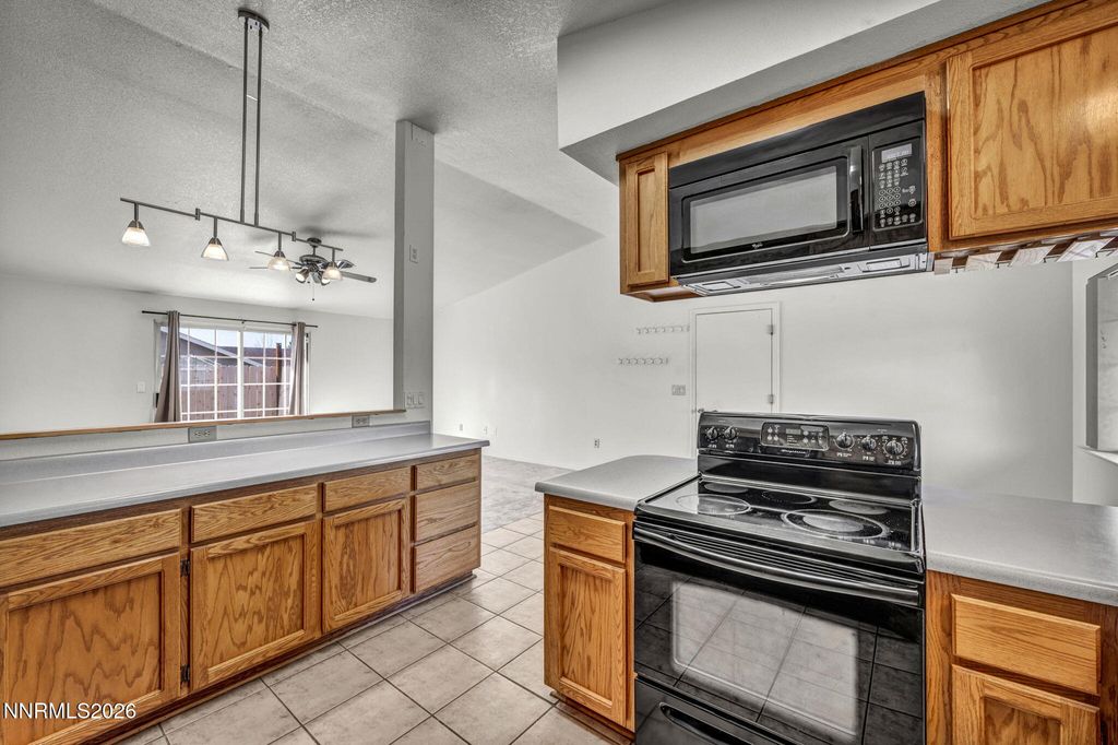 Image 32 of property listing at 2419 Hunterwood Court, Carson City, NV 89706