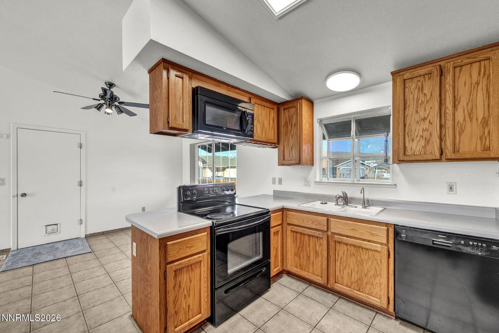 Image 34 of property listing at 2419 Hunterwood Court, Carson City, NV 89706