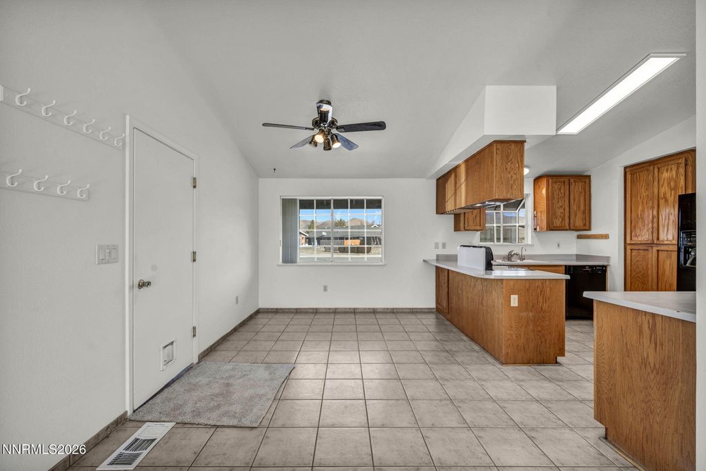 Image 37 of property listing at 2419 Hunterwood Court, Carson City, NV 89706