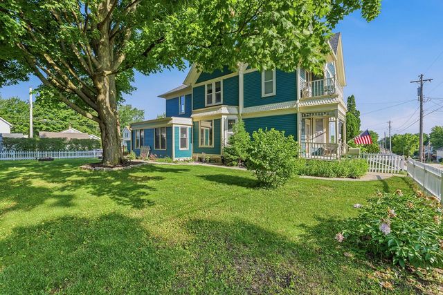111 Grove STREET, Mayville, WI 53050