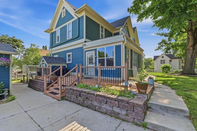 111 Grove STREET, Mayville, WI 53050