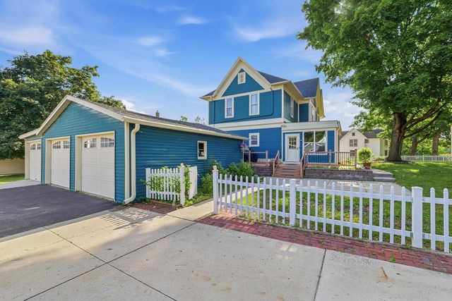 111 Grove STREET, Mayville, WI 53050