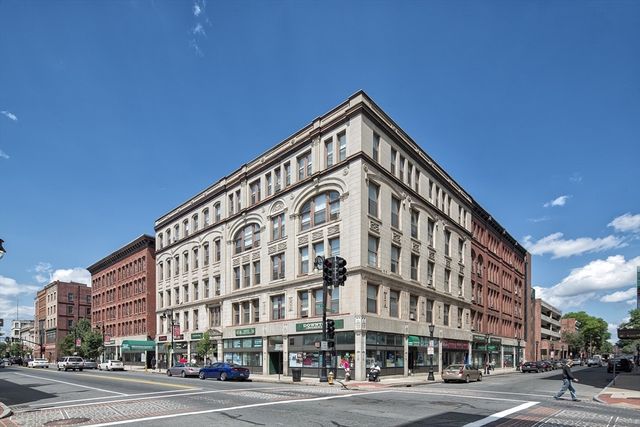 184 Worthington Street, Springfield, MA 01103