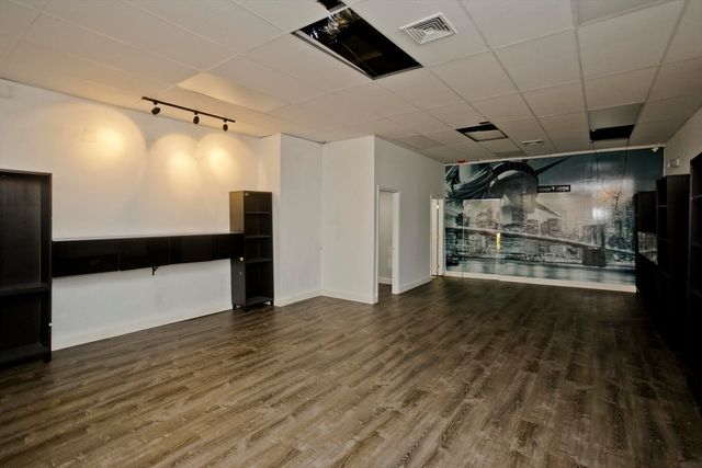 184 Worthington Street, Springfield, MA 01103