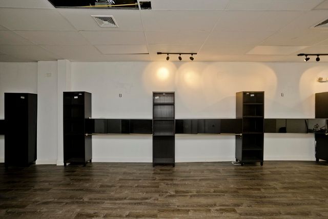 184 Worthington Street, Springfield, MA 01103