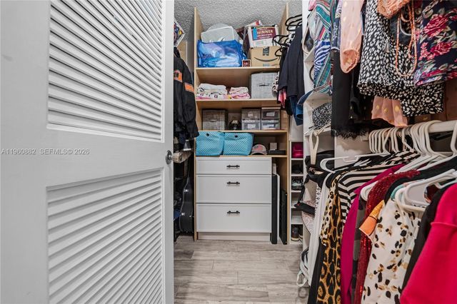 23380 Carolwood Ln 205, Boca Raton, FL 33428