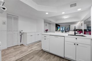 23380 Carolwood Ln 205, Boca Raton, FL 33428