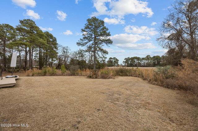 2123 Caracara Drive, New Bern, NC 28560