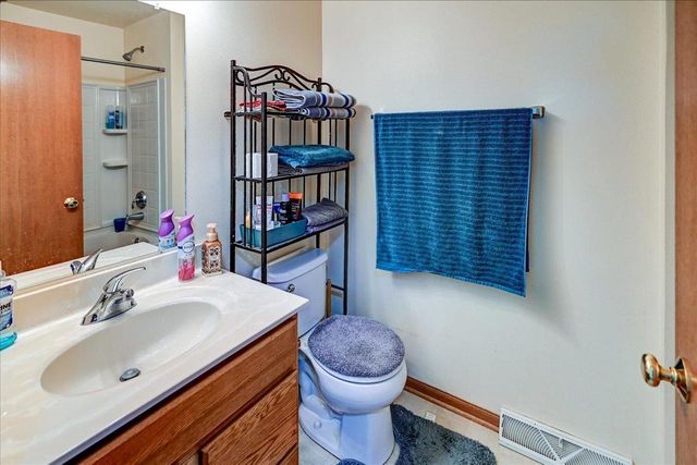 1121-1123 Union Road, Oregon, WI 53575