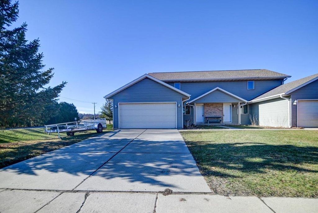 1121-1123 Union Road, Oregon, WI 53575