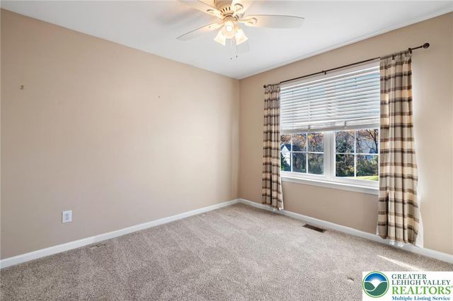 5985 Saratoga Lane, Upper Saucon Twp, PA 18036