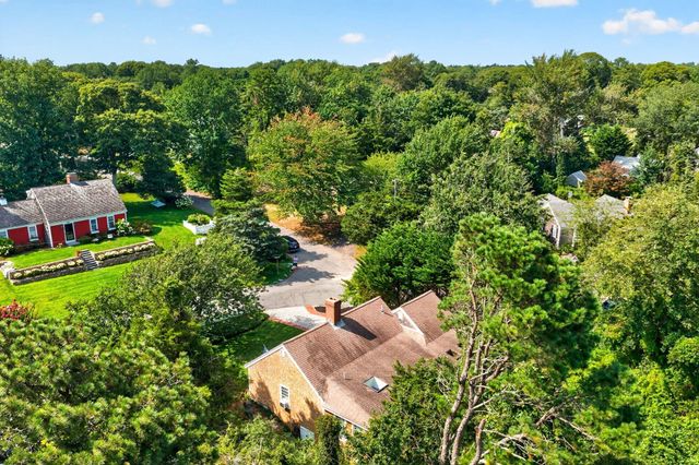 15 Bramble Lane, Dennis, MA 02638