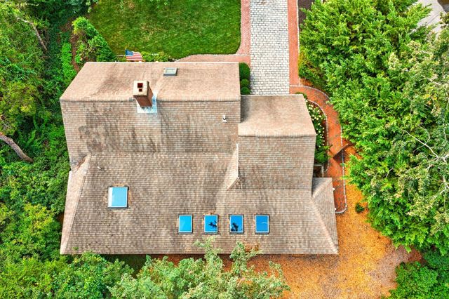 15 Bramble Lane, Dennis, MA 02638