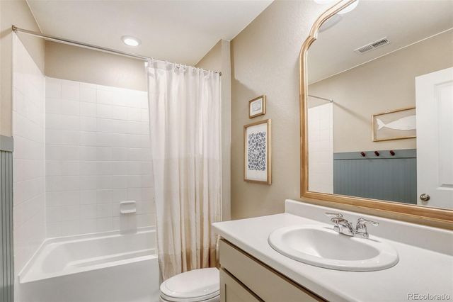 2078 Pineywoods Street, Mead, CO 80542