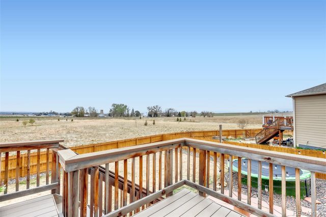 2078 Pineywoods Street, Mead, CO 80542