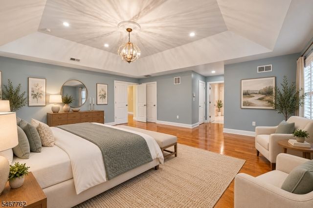 1 Efstis Ct, West Orange Twp., NJ 07052