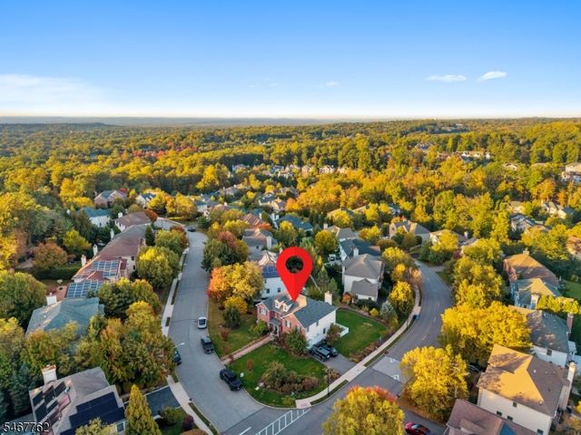 1 Efstis Ct, West Orange Twp., NJ 07052
