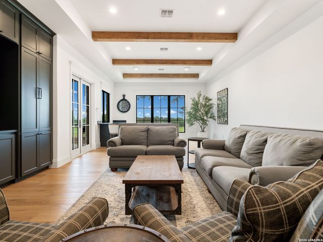 820 Fm 3351, Boerne, TX 78006