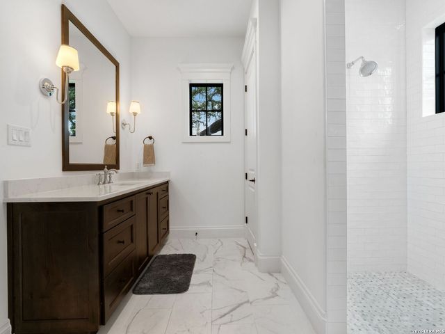 820 Fm 3351, Boerne, TX 78006