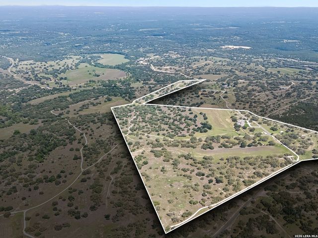 820 Fm 3351, Boerne, TX 78006