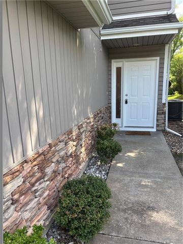 21154 Millridge Street, Spring Hill, KS 66083