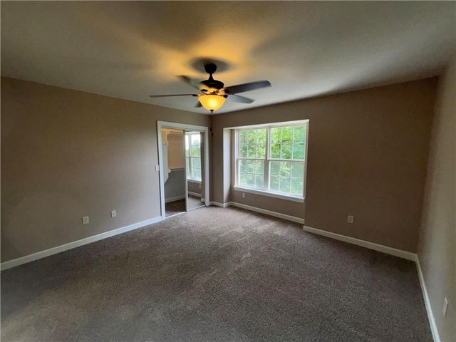 21154 Millridge Street, Spring Hill, KS 66083