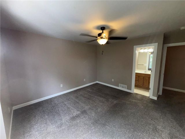 21154 Millridge Street, Spring Hill, KS 66083