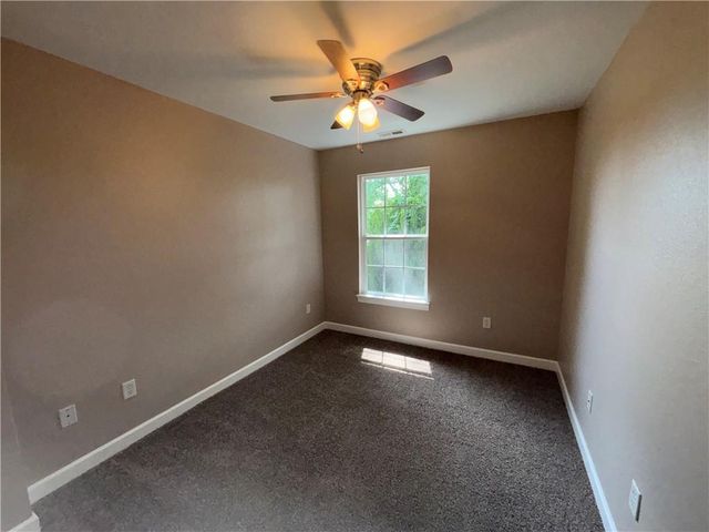21154 Millridge Street, Spring Hill, KS 66083