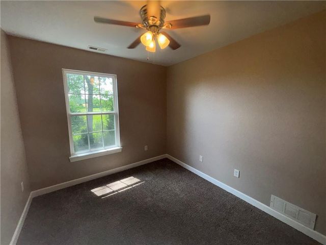 21154 Millridge Street, Spring Hill, KS 66083