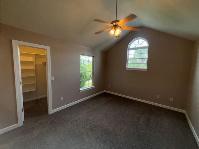 21154 Millridge Street, Spring Hill, KS 66083