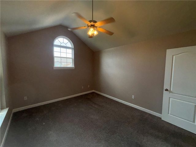 21154 Millridge Street, Spring Hill, KS 66083