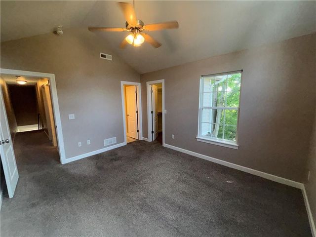 21154 Millridge Street, Spring Hill, KS 66083