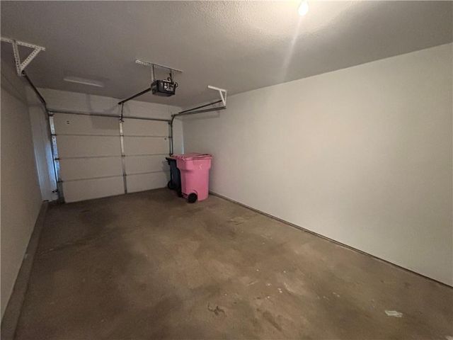 21154 Millridge Street, Spring Hill, KS 66083