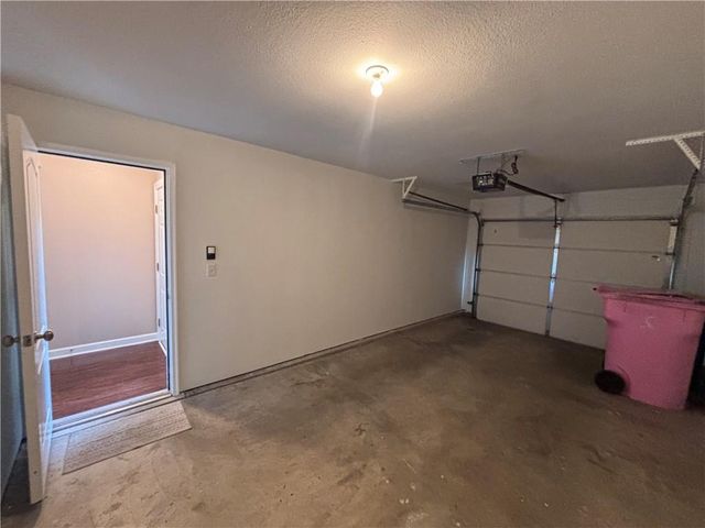 21154 Millridge Street, Spring Hill, KS 66083