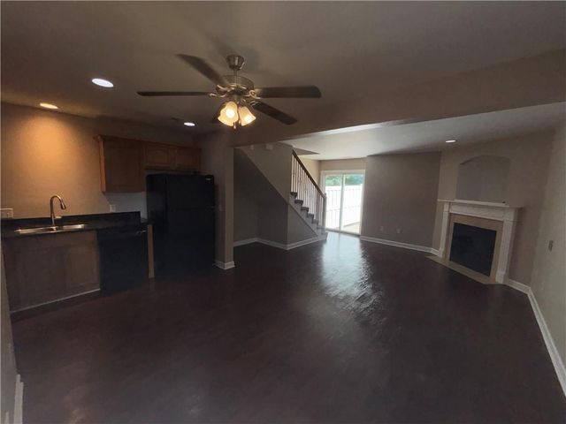 21154 Millridge Street, Spring Hill, KS 66083