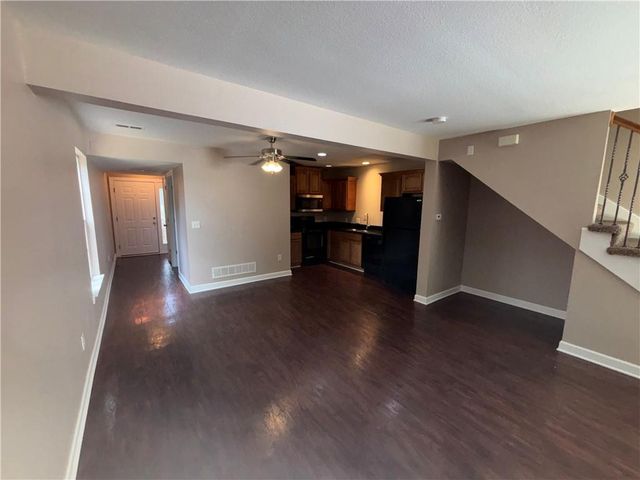 21154 Millridge Street, Spring Hill, KS 66083