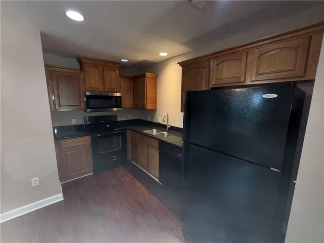 21154 Millridge Street, Spring Hill, KS 66083